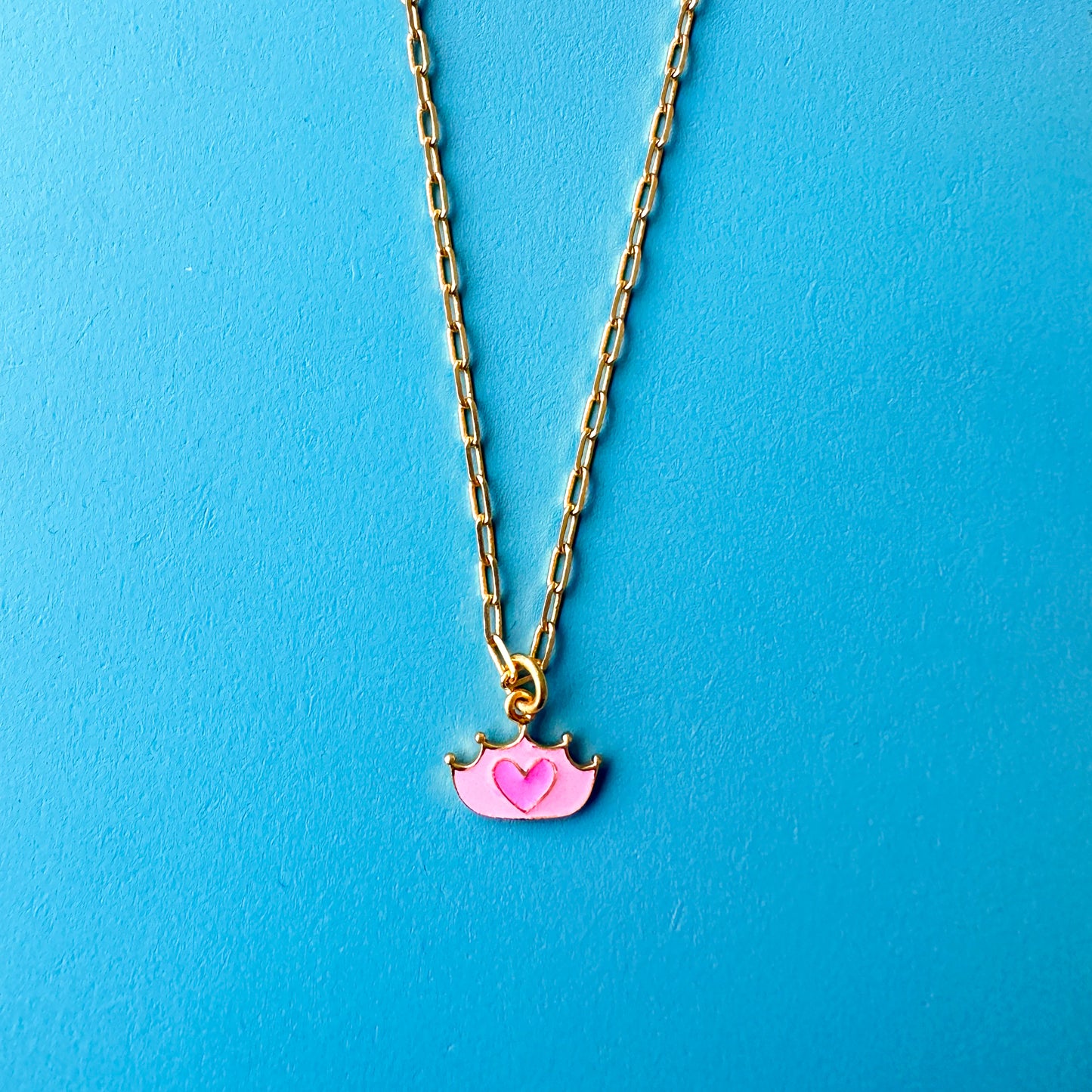 PINK CROWN WITH HEART NECKLACE