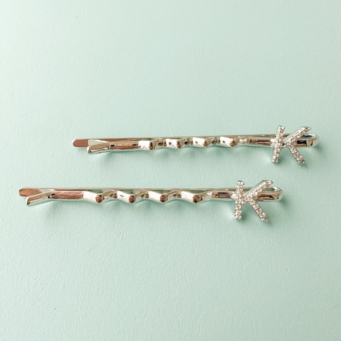 "K" INITIAL IN SILVER POLISH HAIR PINS