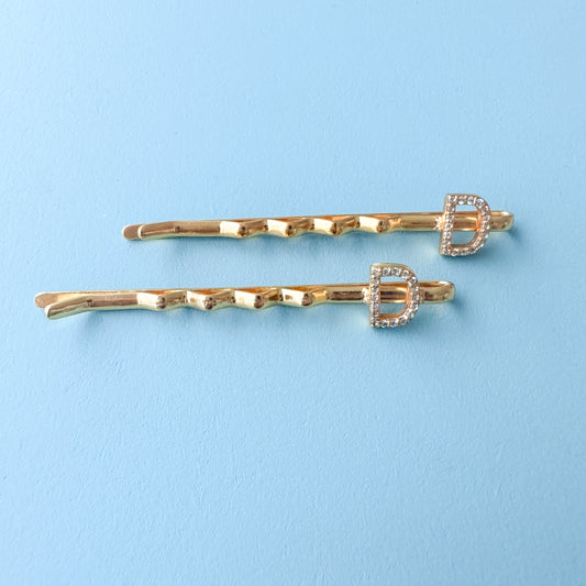 "D" INITIAL IN GOLD PLATED HAIR PINS