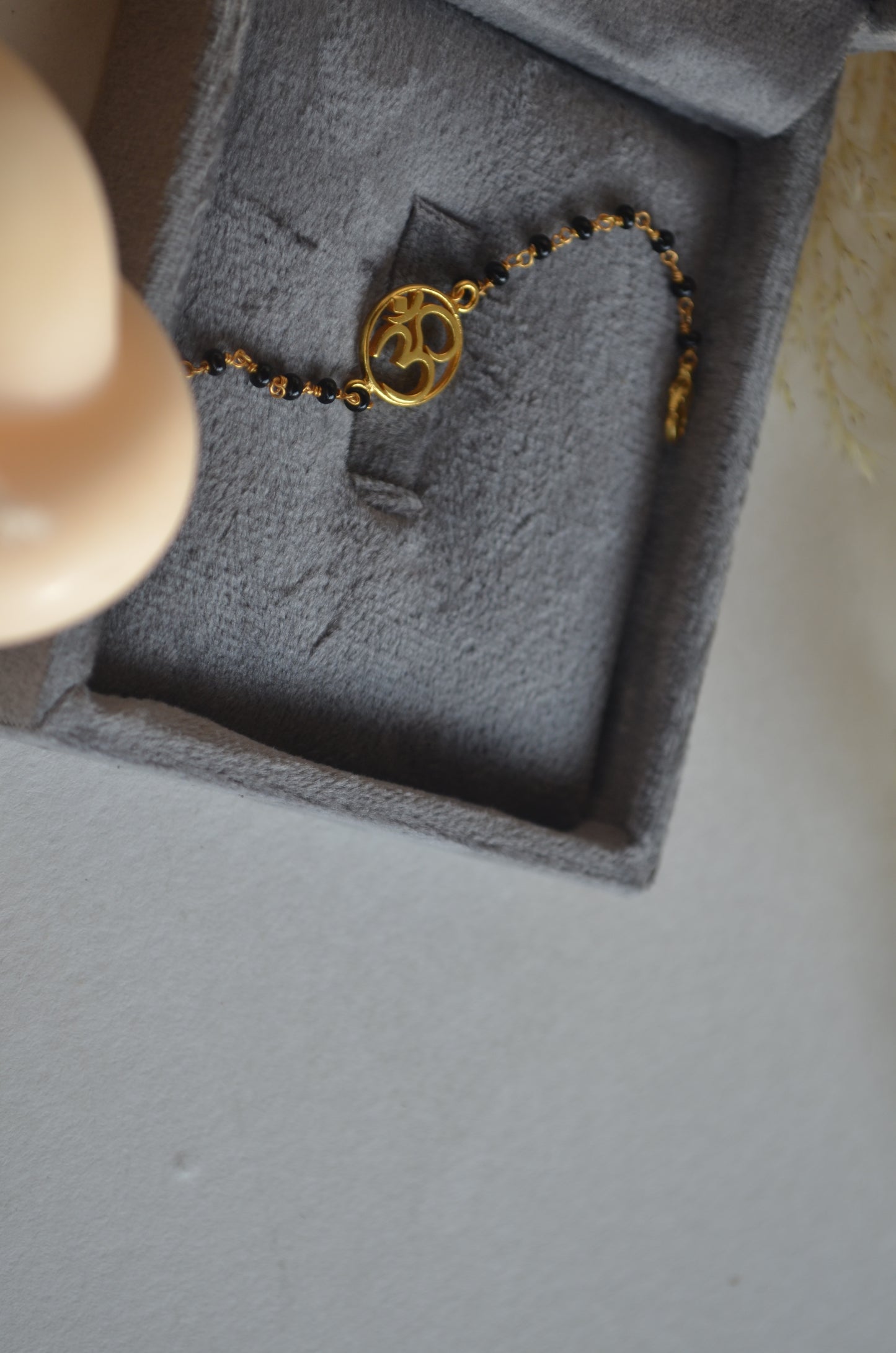 PLAIN OM NAZARIYA (PAIR)