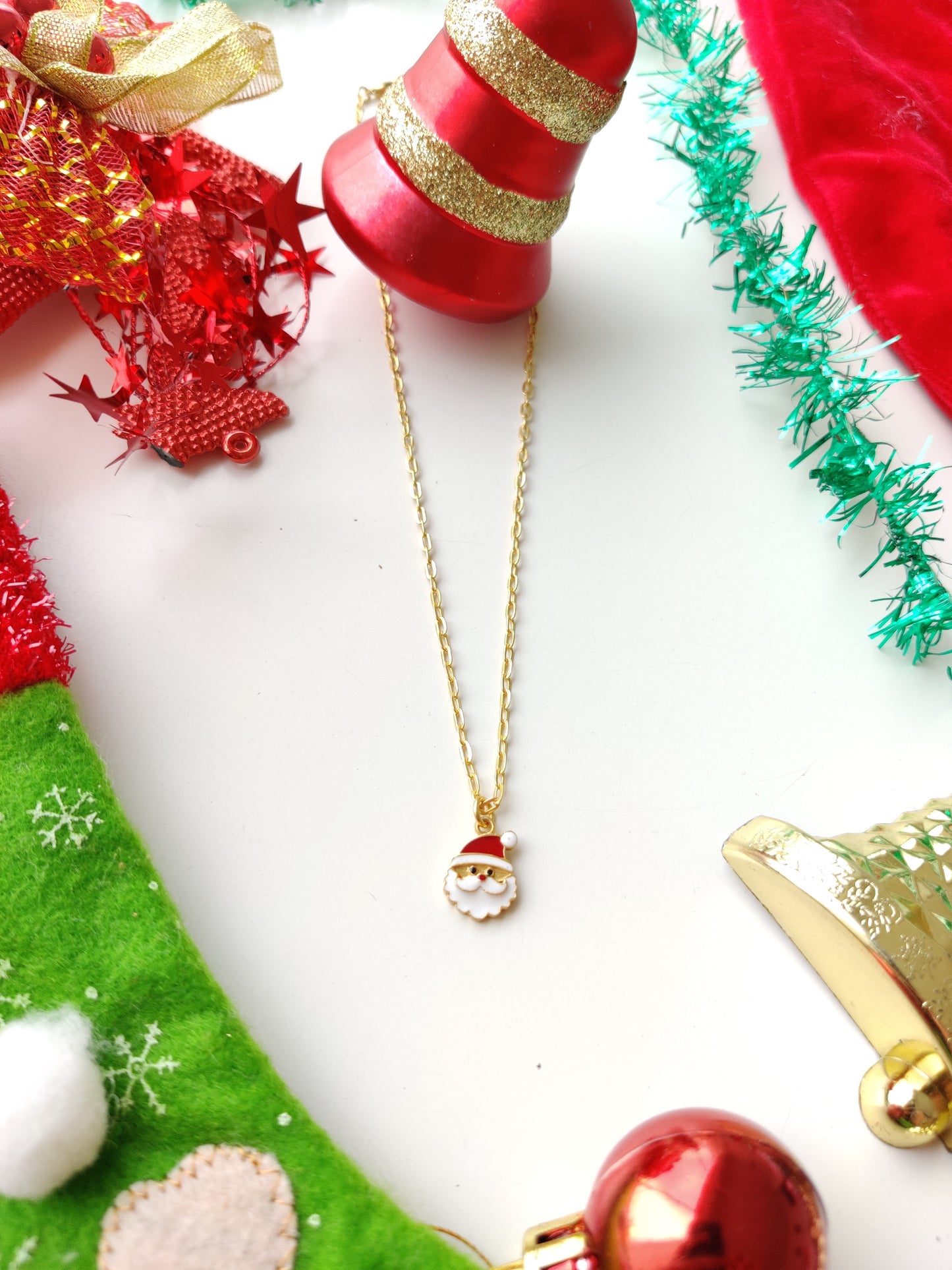 SANTA NECKLACE