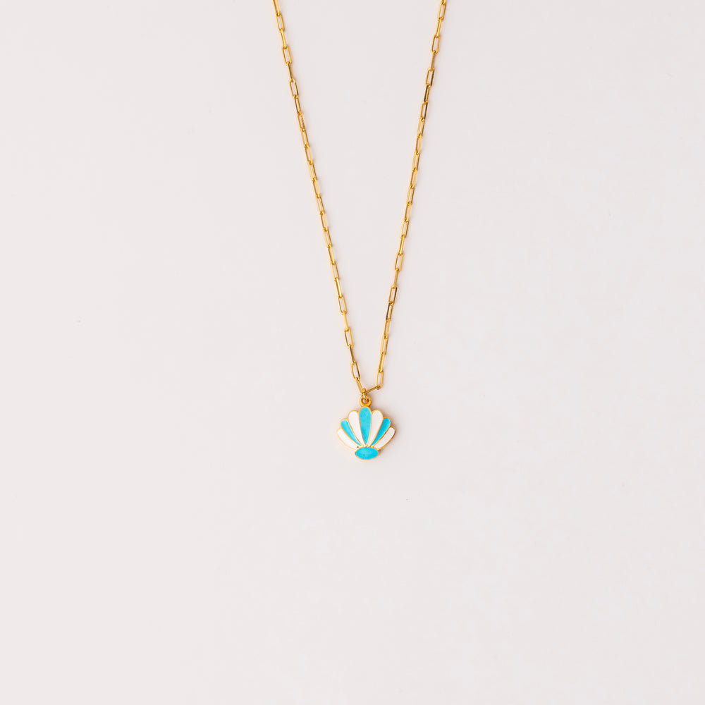 SHELL NECKLACE