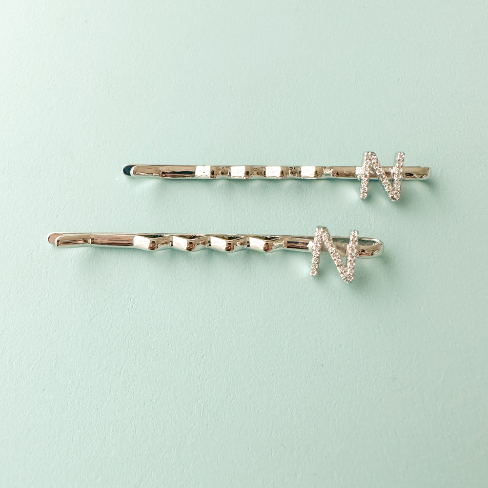 "N" INITIAL IN SILVER POLISH HAIR PINS
