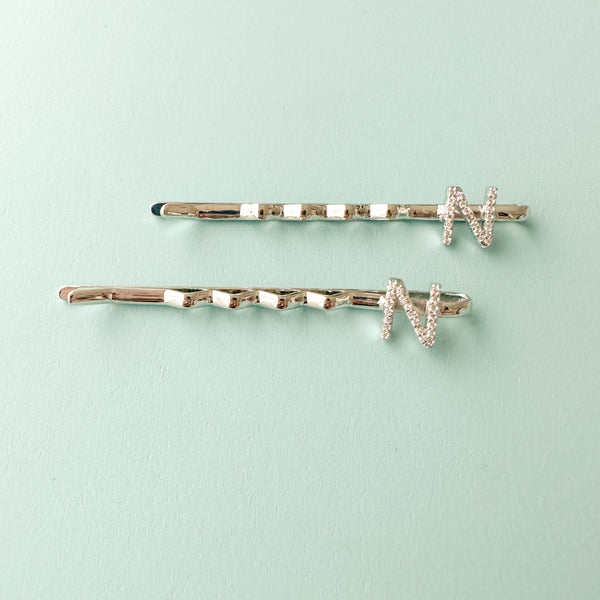 "N" INITIAL IN SILVER POLISH HAIR PINS