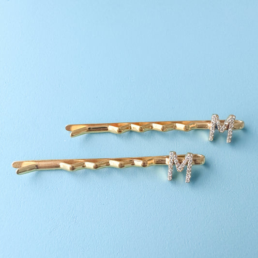 "M" INITIAL IN GOLD PLATED HAIR PINS