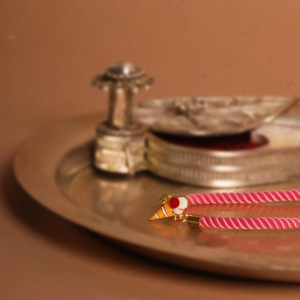 ICE CREAM THREAD BRACELET
