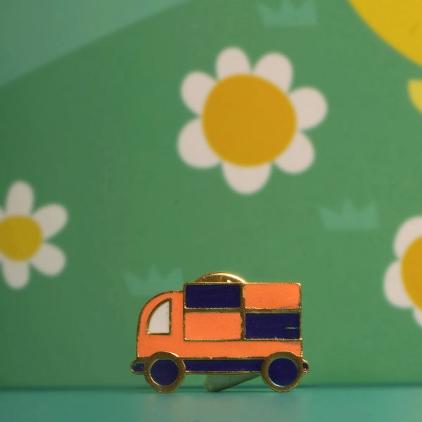 TRUCK BROOCH
