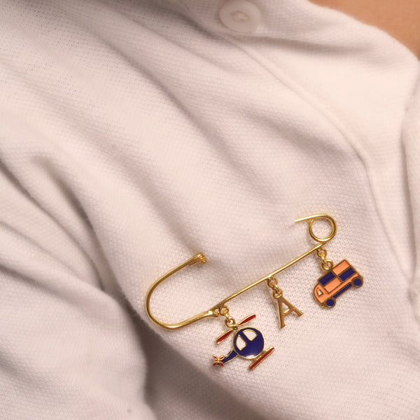 ON THE GO LAPEL PIN